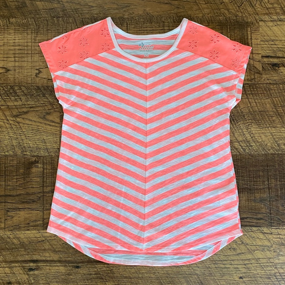 ❤️New Old Navy Chevron & Lace Top L (10/12)